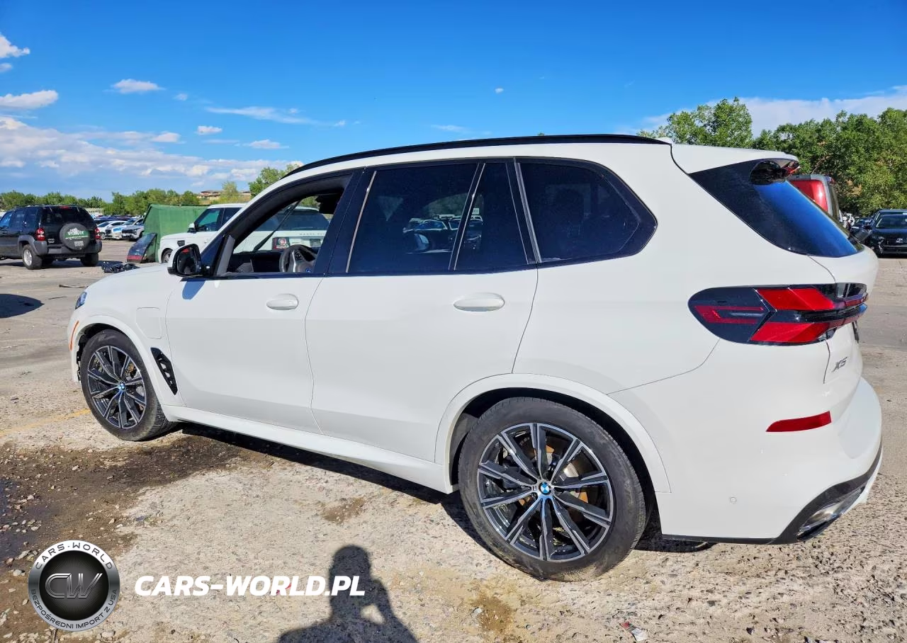 2026 BMW X5 xDrive50E VIN:5UX43EU07T9209167 - 2