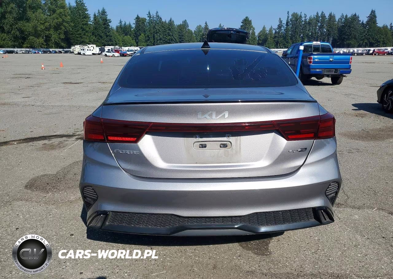 2023 Kia Forte Gt Line VIN:3KPF54AD7PE568204 - 6