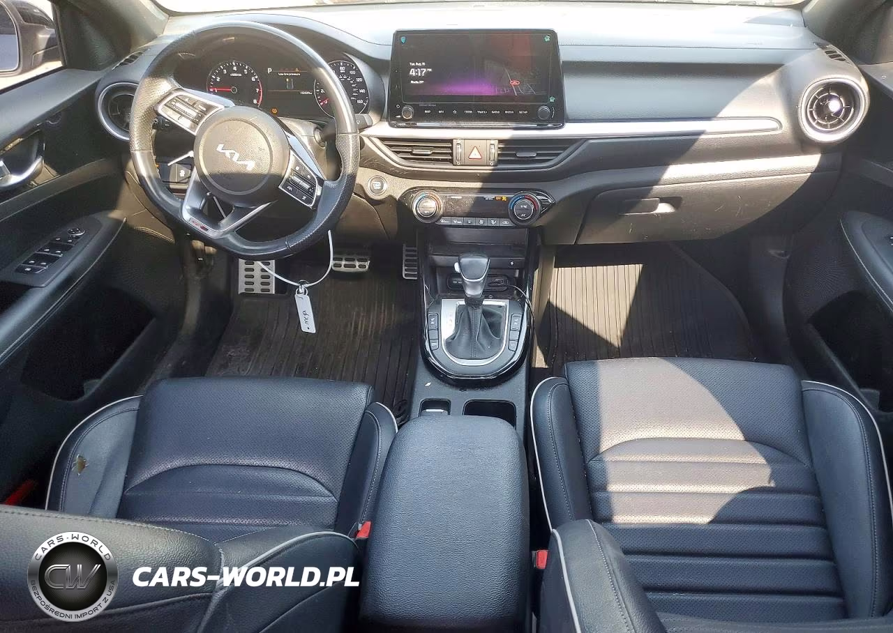 2023 Kia Forte Gt Line VIN:3KPF54AD7PE568204 - 8
