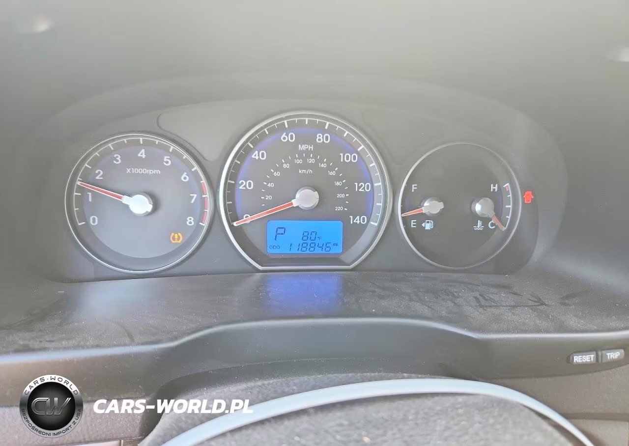 2012 Hyundai Santa Fe Gls VIN:5XYZG3AB1CG111708 - 9