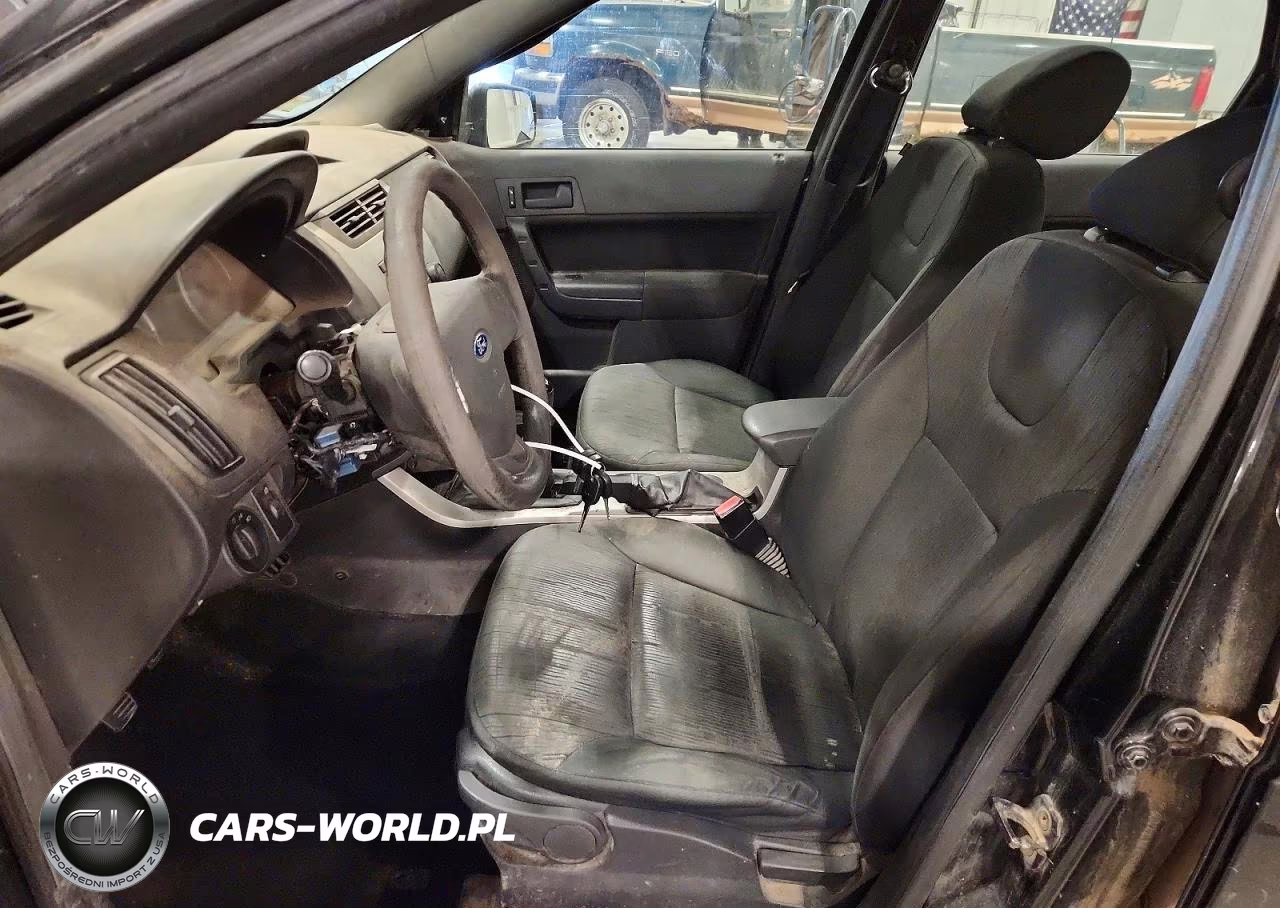 2009 Ford Focus Se VIN:1FAHP35N49W200562 - 7