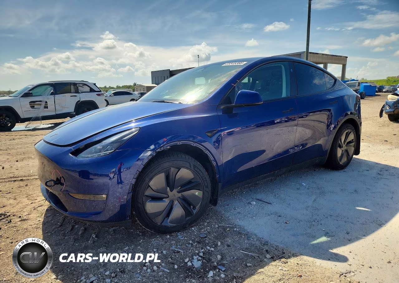 2024 Tesla Model Y – zdjęcie 1 z 14