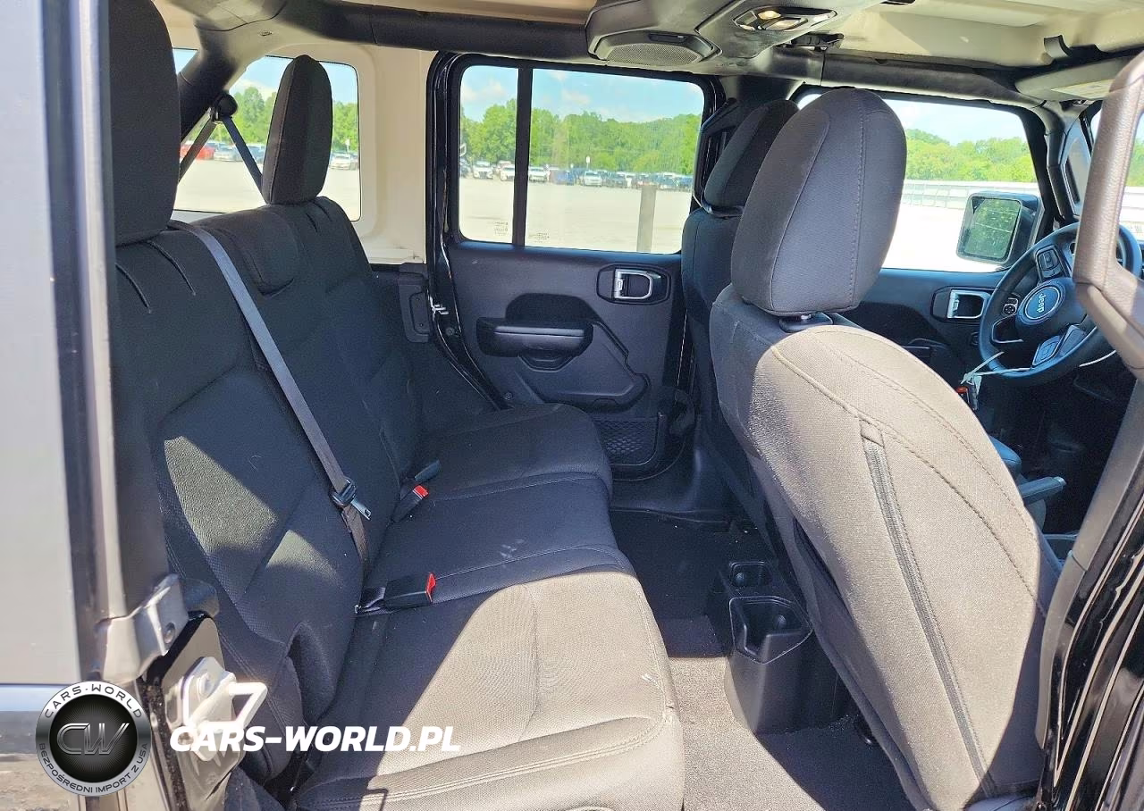 2019 Jeep Wrangler Unlimited Sport VIN:1C4HJXDN1KW617664 - 10