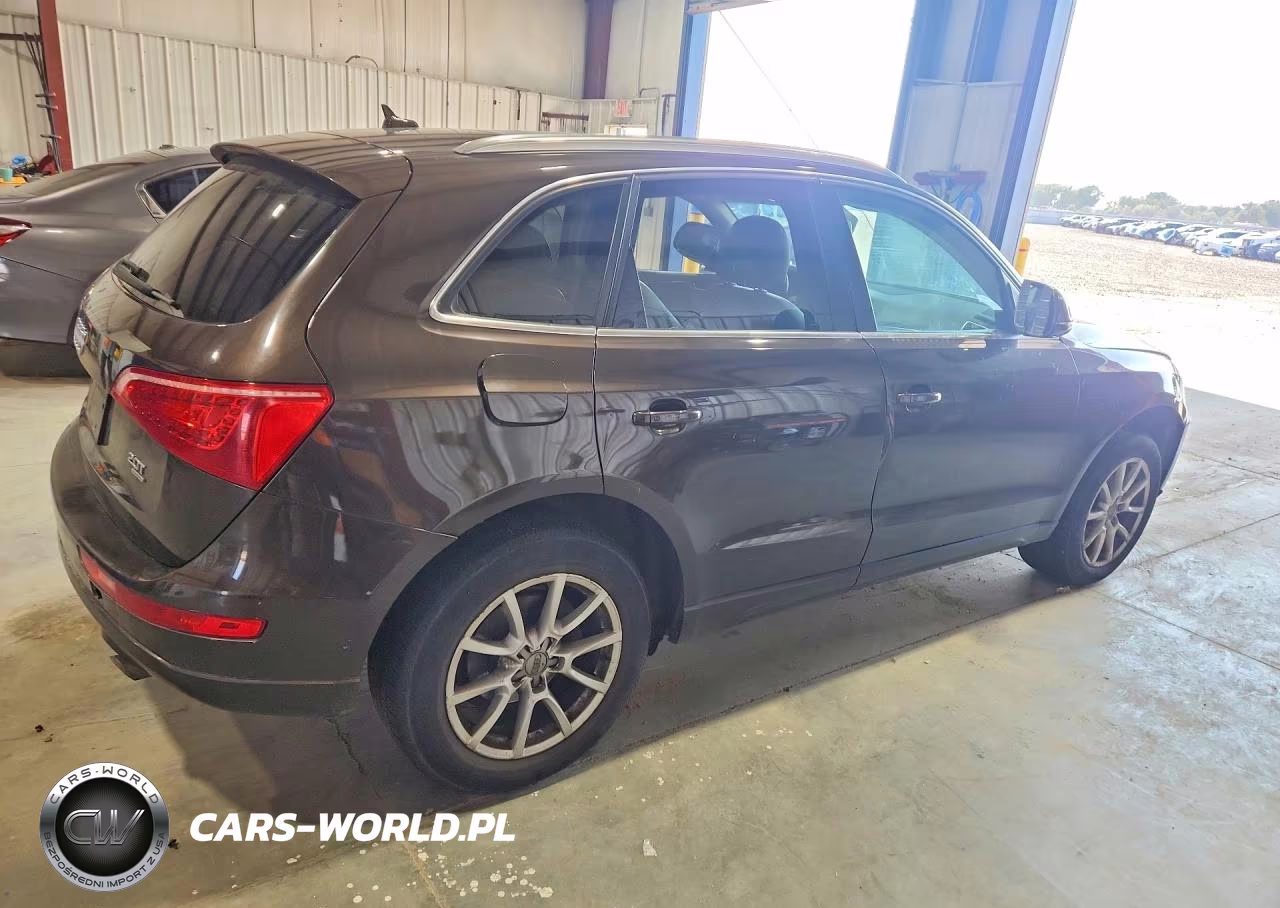2012 Audi Q5 Premium VIN:WA1CFBFPXCA087121 - 3