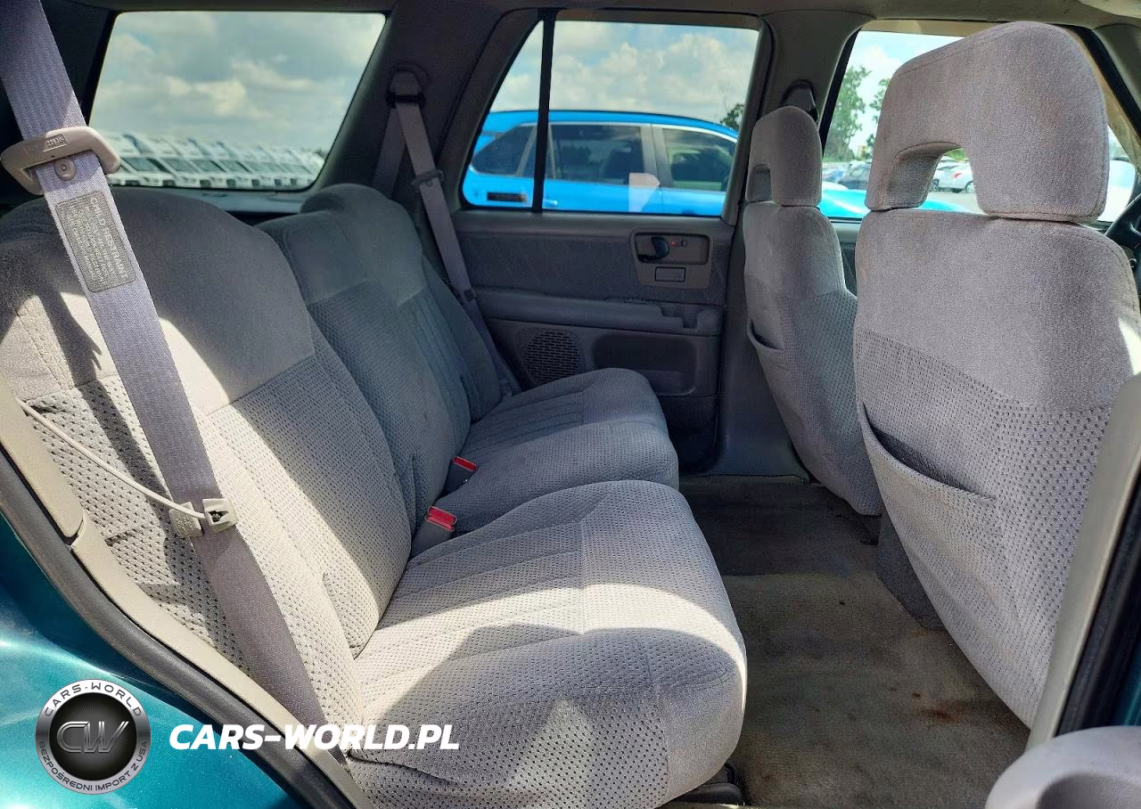 1997 Chevrolet Blazer VIN:1GNCS13W0V2195131 - 11