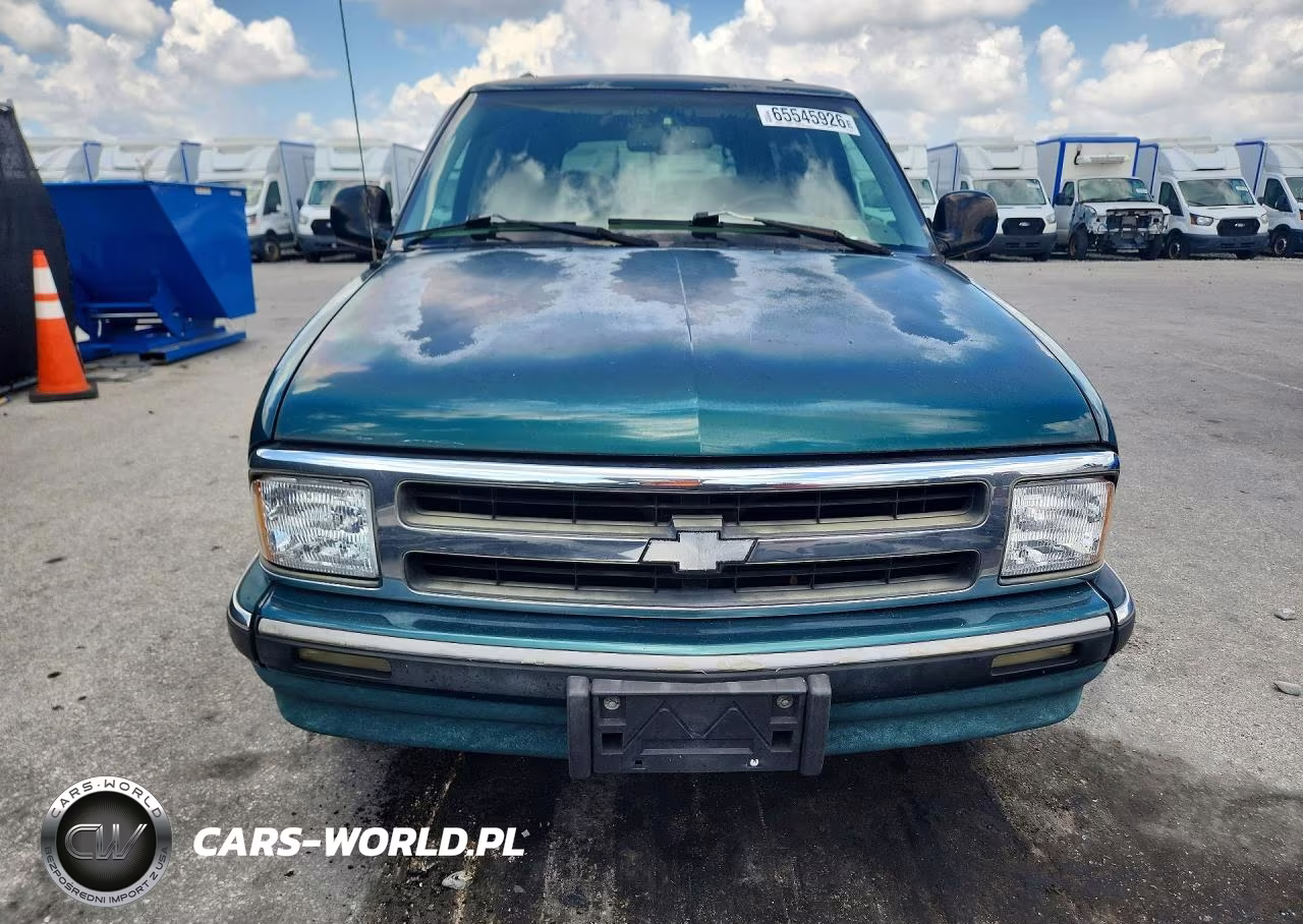 1997 Chevrolet Blazer VIN:1GNCS13W0V2195131 - 5