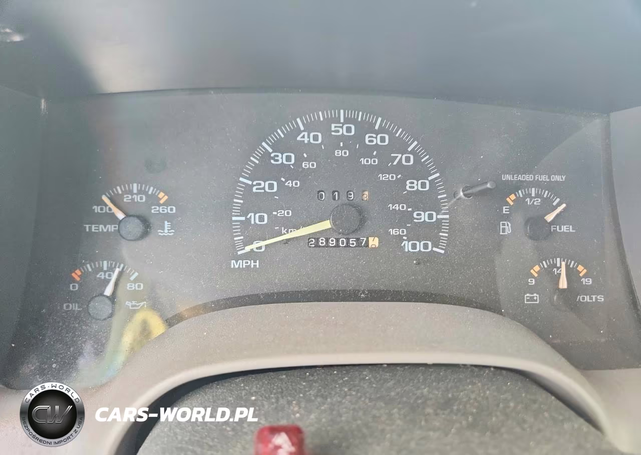 1997 Chevrolet Blazer VIN:1GNCS13W0V2195131 - 9