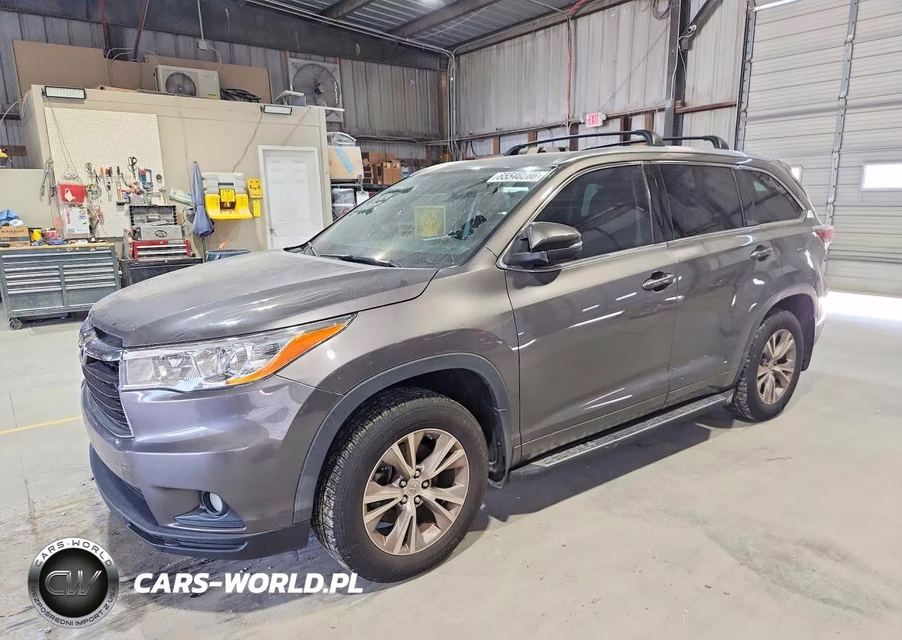 2015 Toyota Highlander Xle VIN:5TDKKRFH1FS063022 - 1