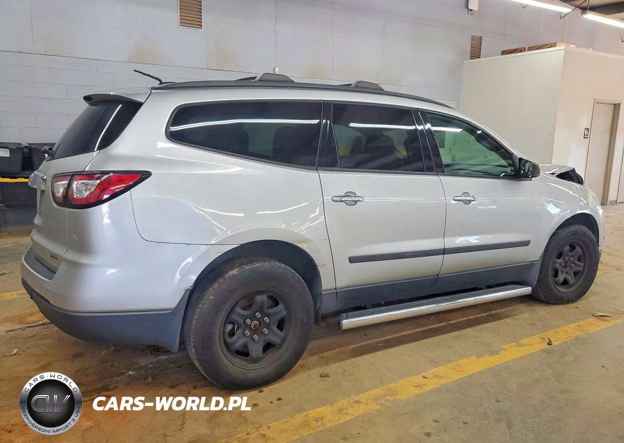 2017 Chevrolet Traverse Ls VIN:1GNKVFKD1HJ267996 - 3