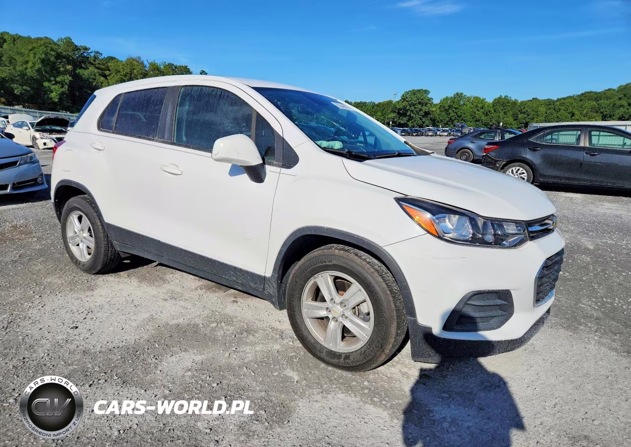 2021 Chevrolet Trax Ls VIN:KL7CJKSB3MB318660 - 4