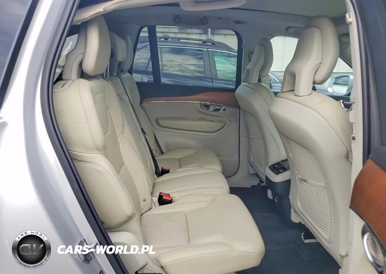 2016 Volvo Xc90 T6 VIN:YV4A22PLXG1042381 - 10