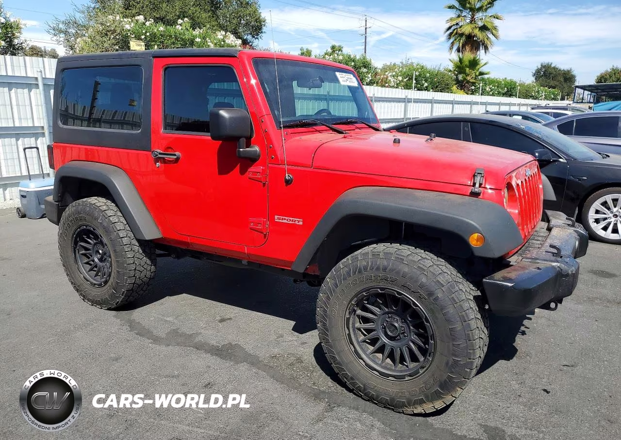 2012 Jeep Wrangler Sport VIN:1C4AJWAGXCL182888 - 4