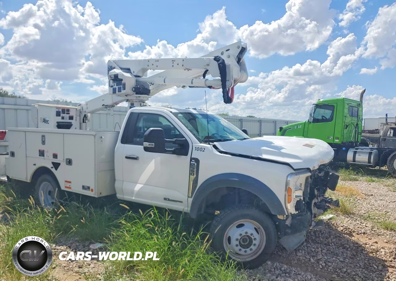 2024 Ford F550 Super Duty Bucket Truck VIN:1FDUF5HT4RDA16229 - 4