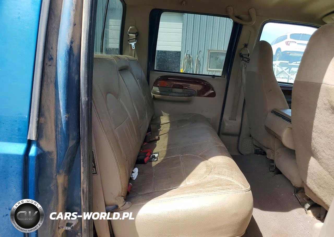 2000 Ford F350 Super Duty VIN:1FTWW33F1YEC37220 - 10