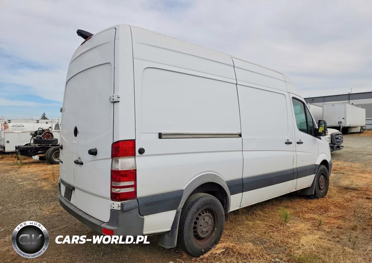 2017 Mercedes-Benz Sprinter 2500 VIN:WD3PE7CD3HP382156 - 3