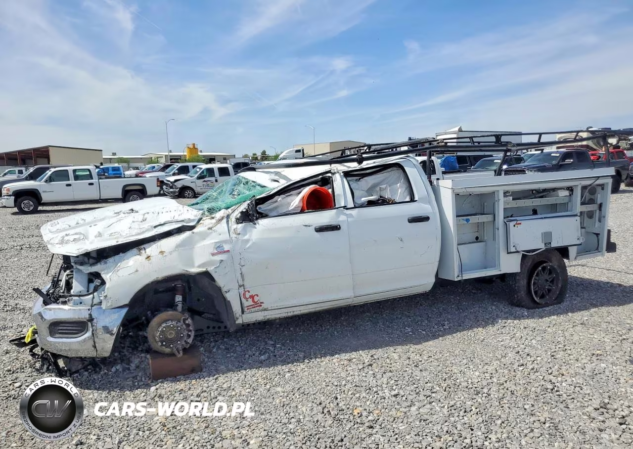 2023 Ram 3500 Tradesman VIN:3C63R3GL7PG511030 - 1