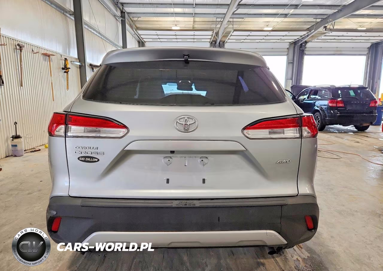 2023 Toyota Corolla Cross L VIN:7MUAAABG3PV056982 - 6
