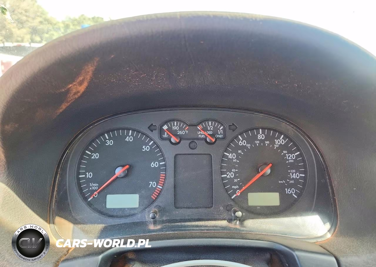 1999 Volkswagen Jetta Gl VIN:3VWRC29M8XM087618 - 9