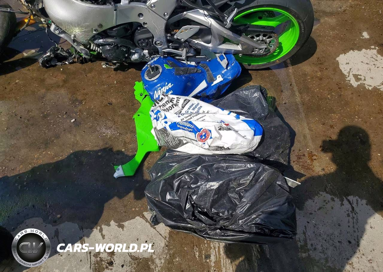 2024 Kawasaki Zx1002 L VIN:JKBZXVL19RA012469 - 8