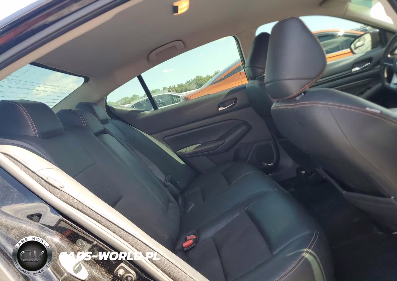 2019 Nissan Altima Sr VIN:1N4BL4CV1KC105779 - 10