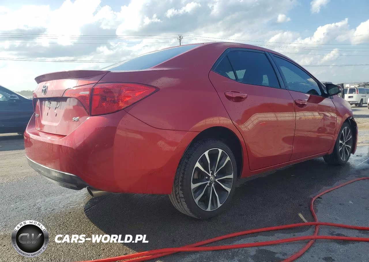 2017 Toyota Corolla Se VIN:5YFBURHE6HP609144 - 3