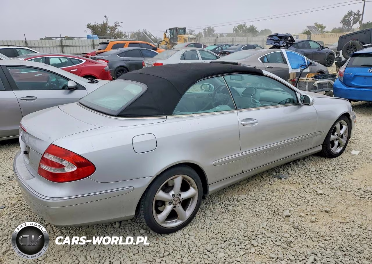 2005 Mercedes-Benz Clk 320 VIN:WDBTK65G65T037784 - 3