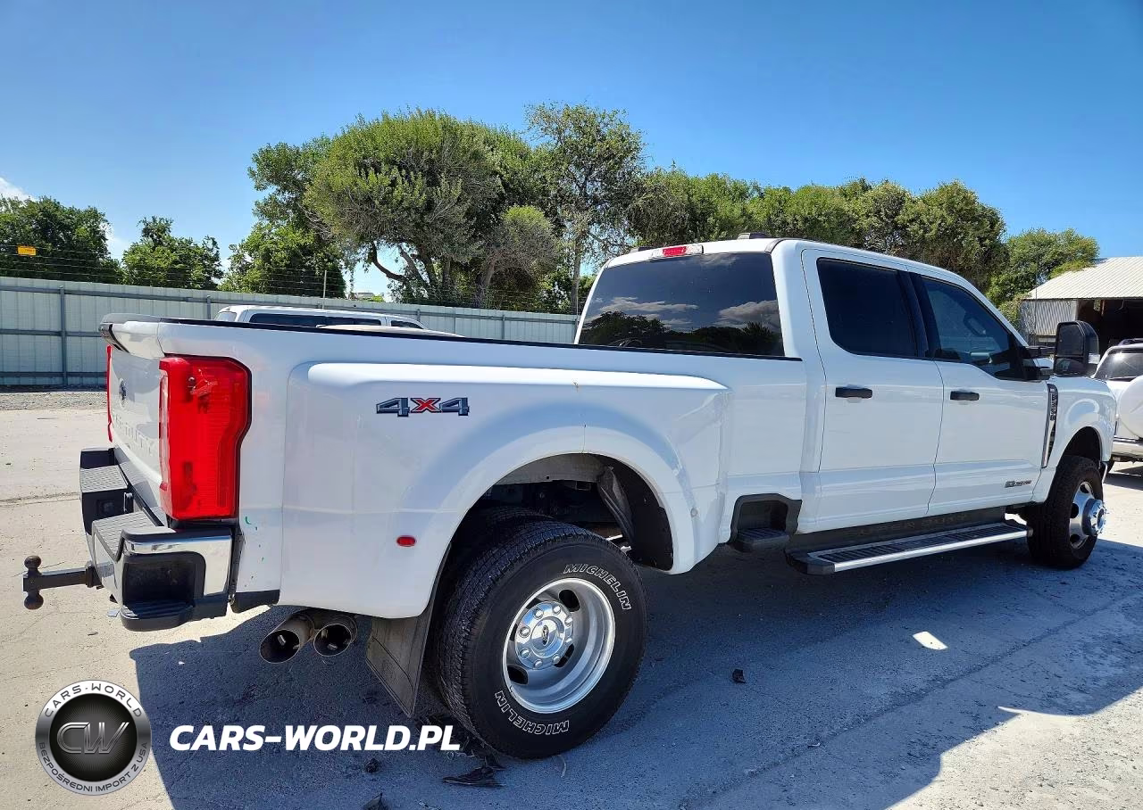 2023 Ford F350 Super Duty VIN:1FT8W3DT3PEC69078 - 3