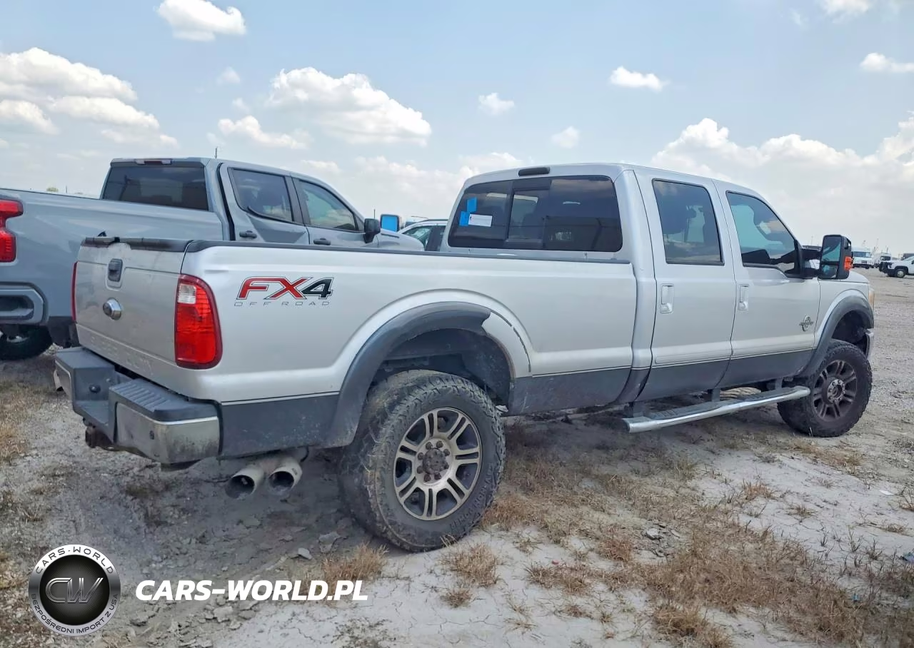 2015 Ford F350 Super Duty VIN:1FT8W3BTXFEC51503 - 3