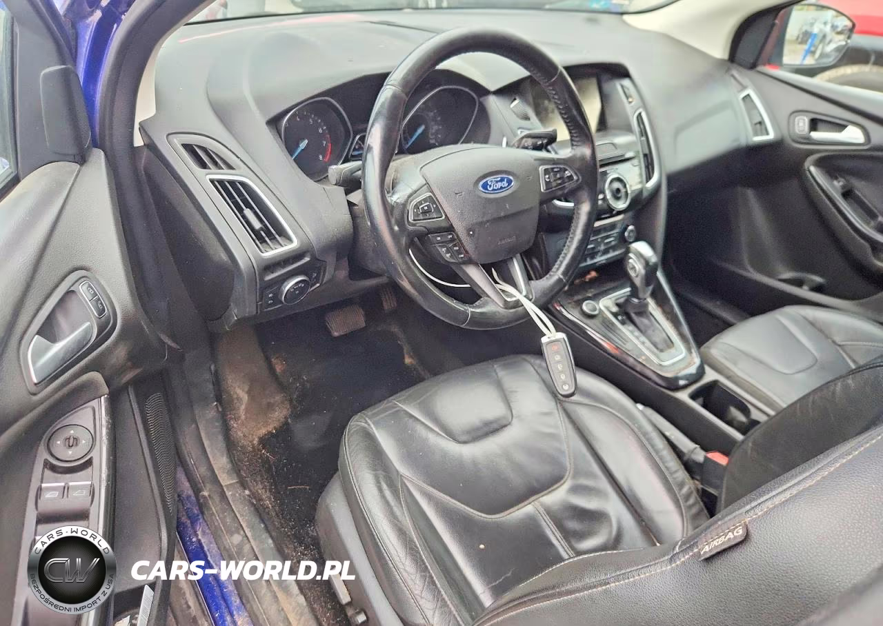 2015 Ford Focus Titanium VIN:1FADP3J24FL339520 - 8