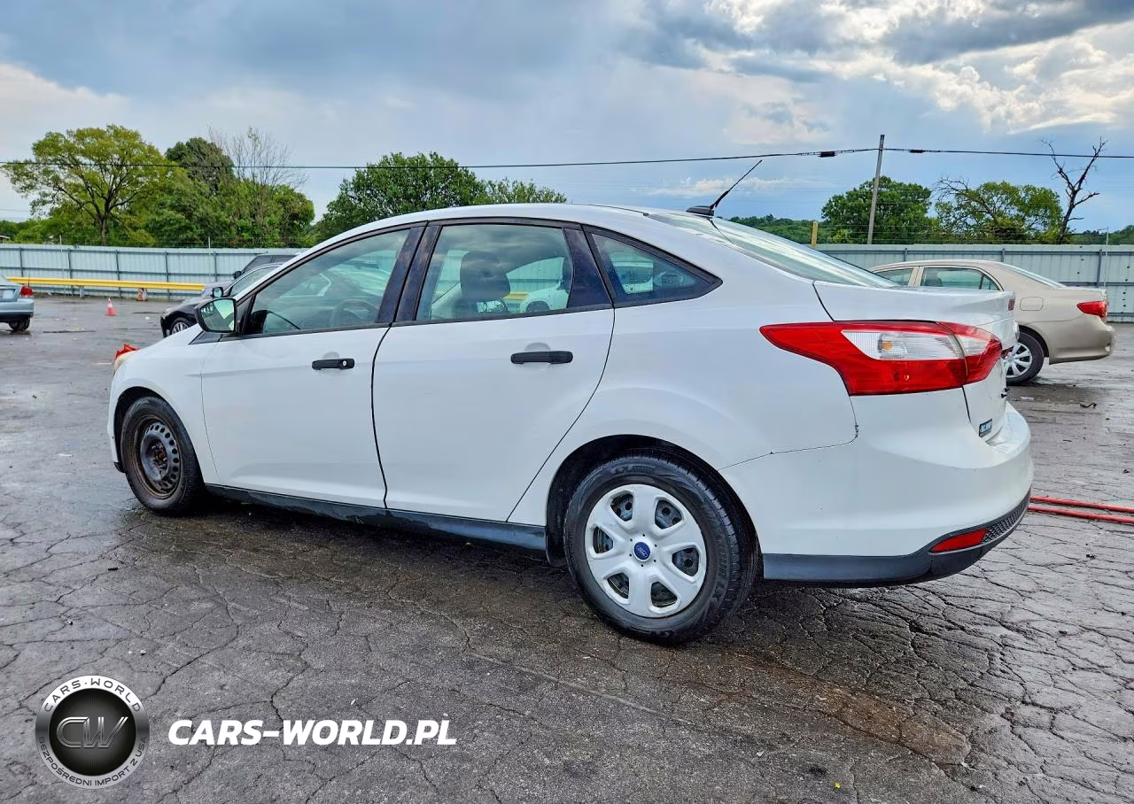 2012 Ford Focus S VIN:1FAHP3E28CL344579 - 2