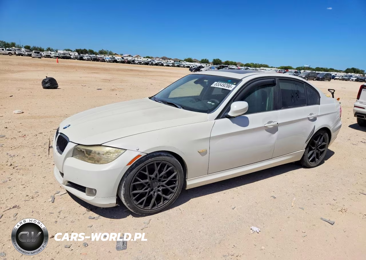 2011 BMW 328 I – zdjęcie 1 z 12