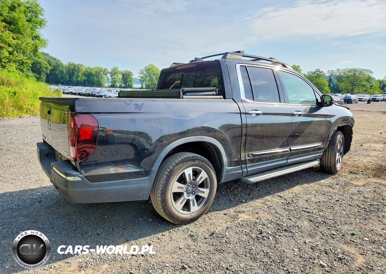 2018 Honda Ridgeline Rtl VIN:5FPYK3F74JB004243 - 3