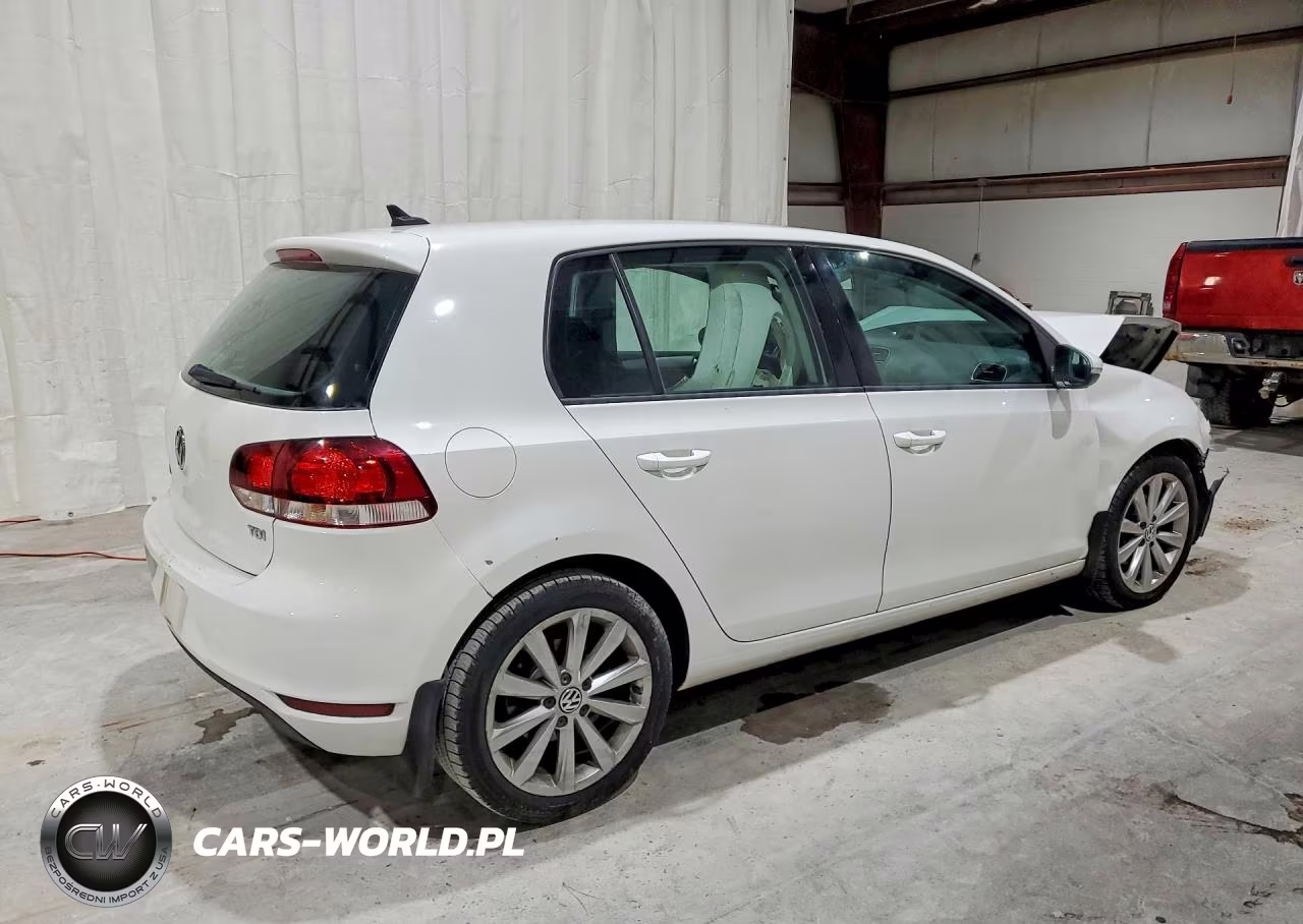 2012 Volkswagen Golf VIN:WVWDM7AJ8CW112939 - 3