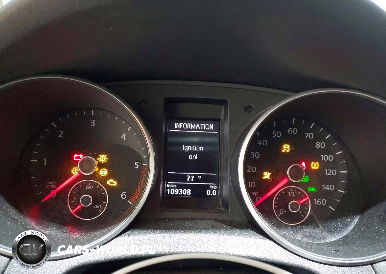 2012 Volkswagen Golf VIN:WVWDM7AJ8CW112939 - 9
