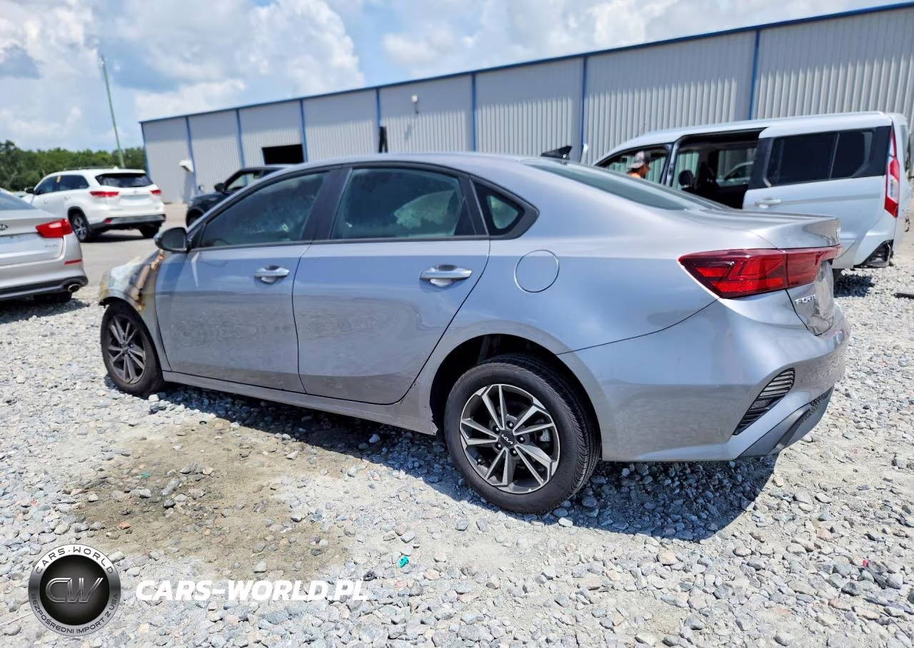 2023 Kia Forte Lxs VIN:3KPF24AD6PE682610 - 2