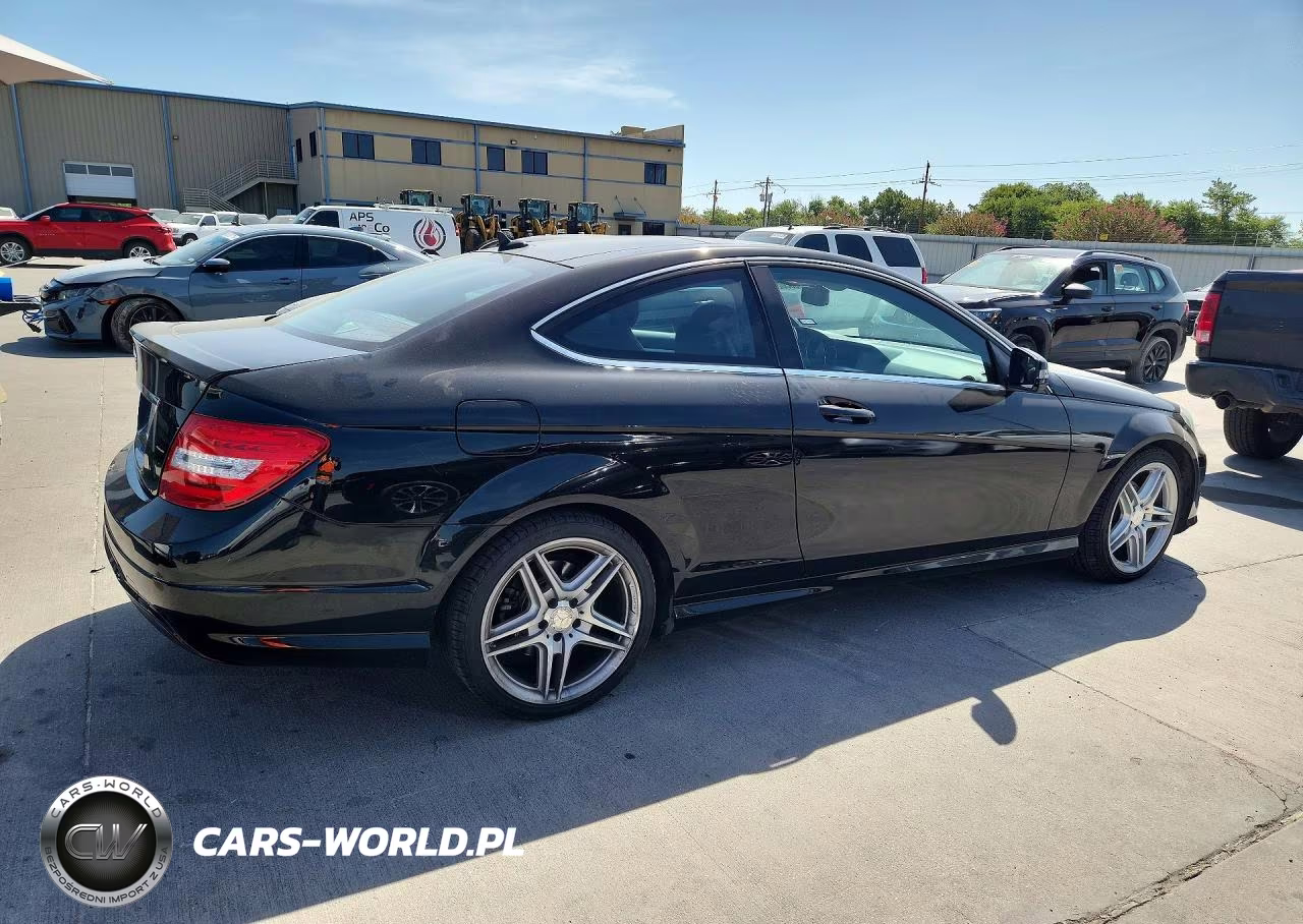 2013 Mercedes-Benz C 250 VIN:WDDGJ4HB8DG044176 - 3
