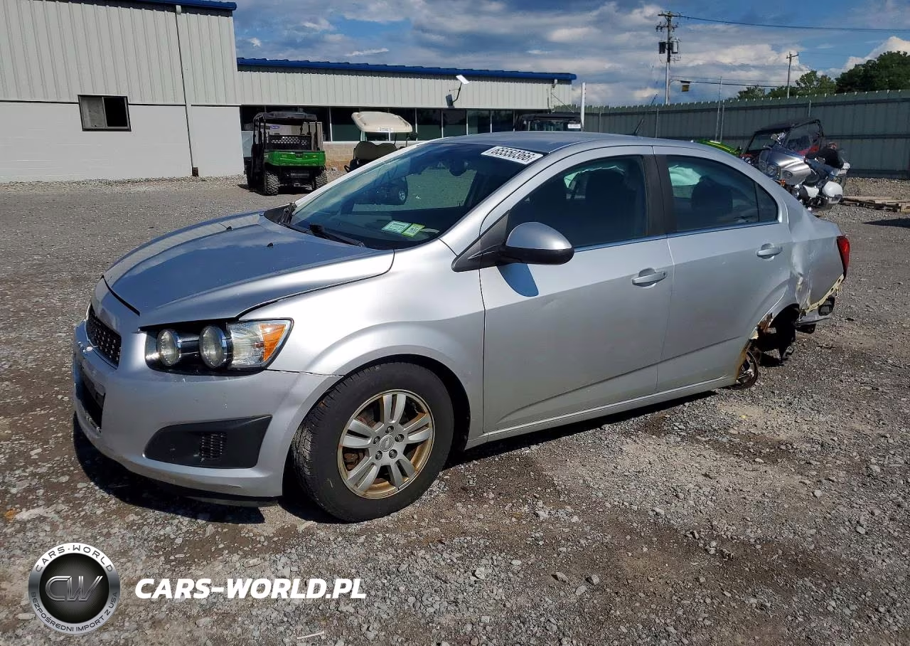 2014 Chevrolet Sonic Lt – zdjęcie 1 z 13