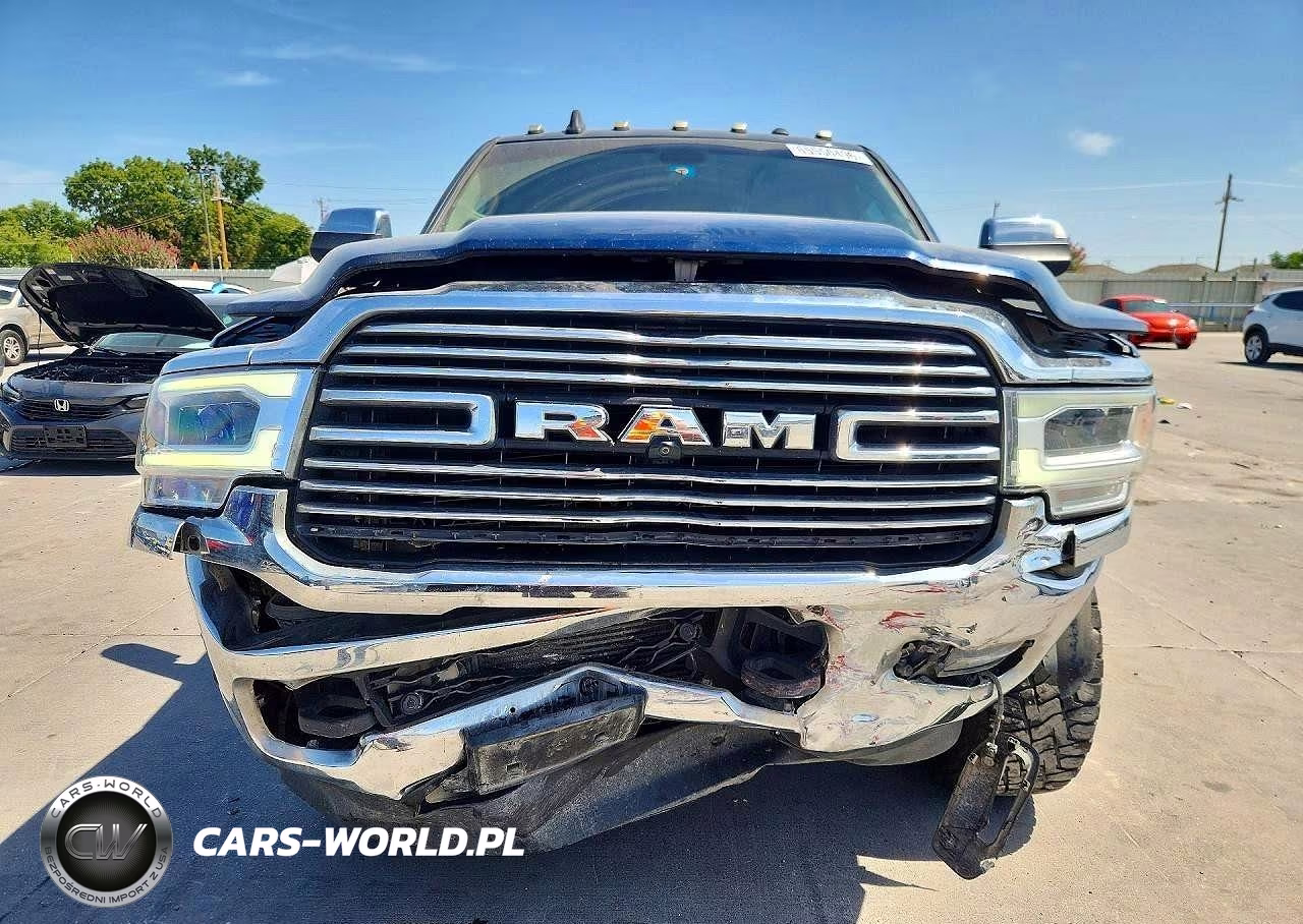 2022 Ram 2500 Laramie VIN:3C6UR5NLXNG165507 - 5