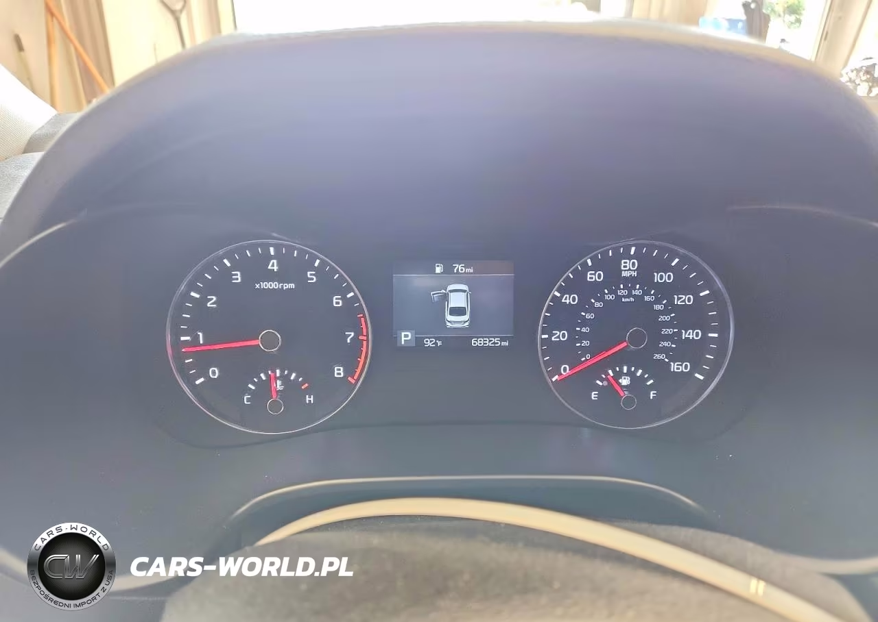 2019 Kia Forte S VIN:3KPF34AD8KE027452 - 9