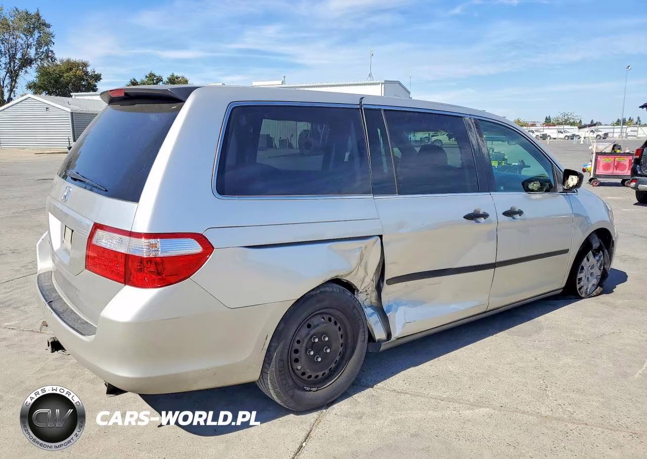 2007 Honda Odyssey Lx VIN:5FNRL38257B097231 - 3