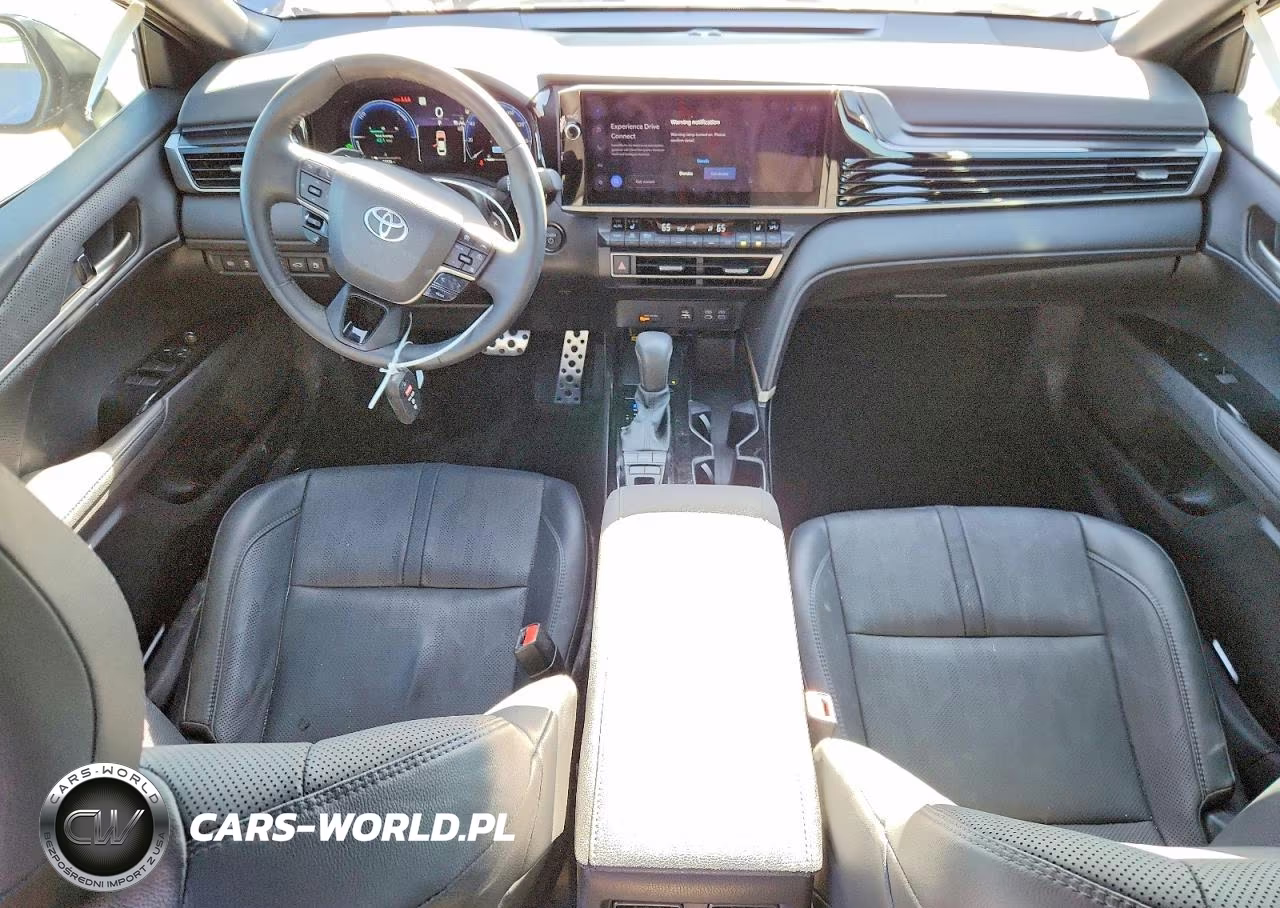 2025 Toyota Camry Xse VIN:4T1DAACK9SU111798 - 8