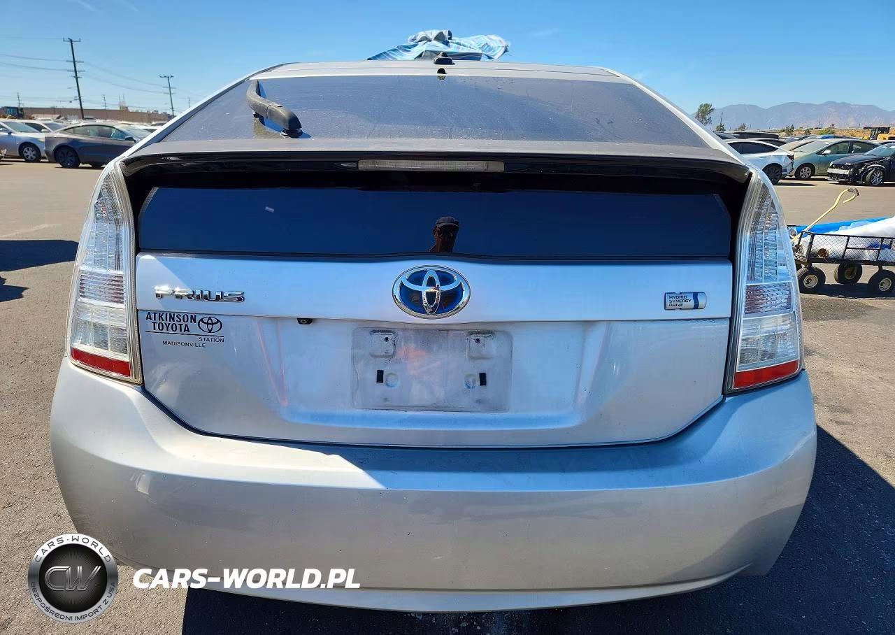 2011 Toyota Prius Four VIN:JTDKN3DU1B0256059 - 6