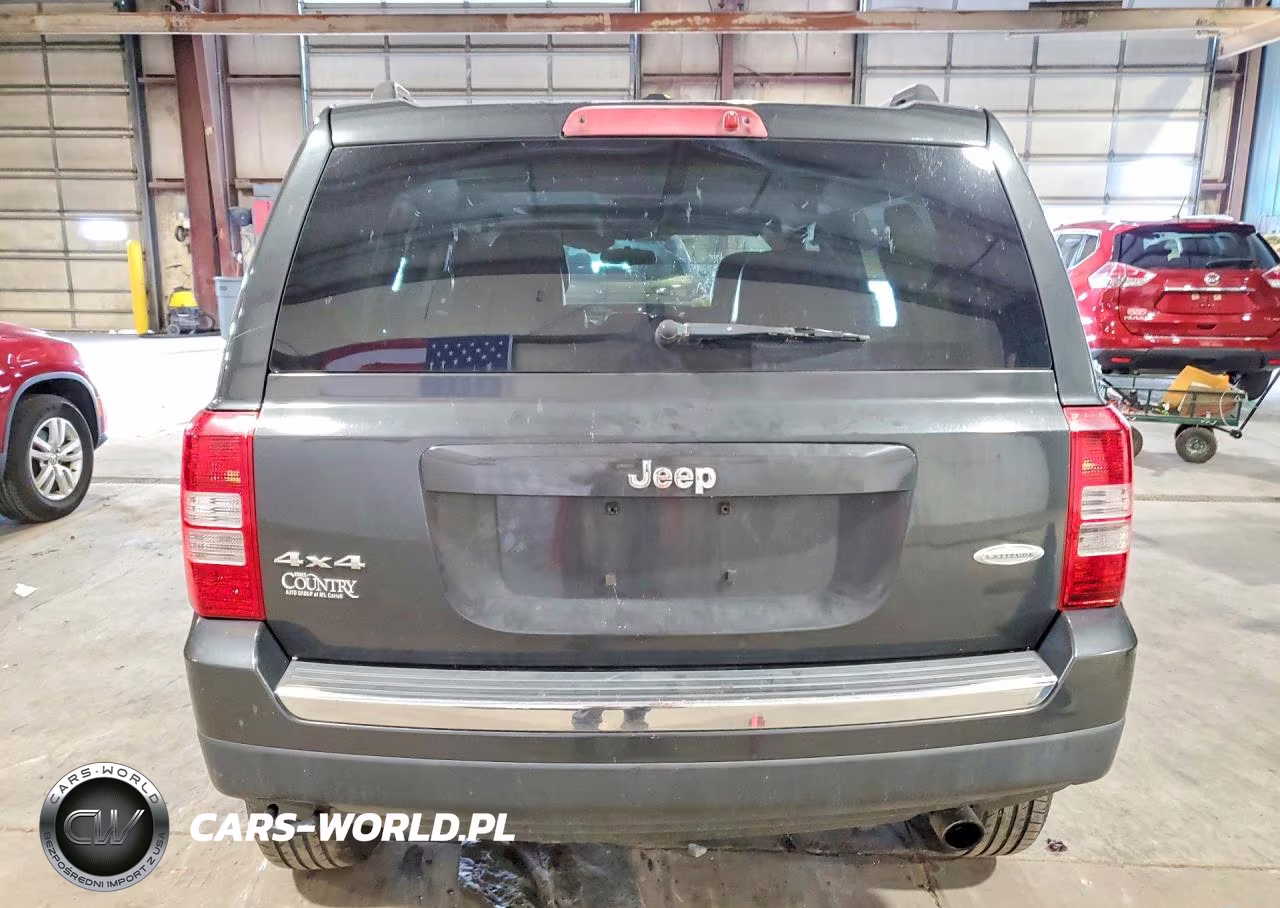 2011 Jeep Patriot Latitude VIN:1J4NF4GB8BD114711 - 6
