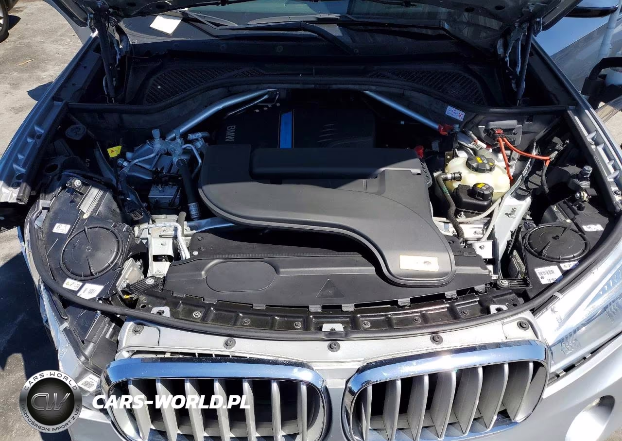 2018 BMW X5 Xdr40E VIN:5UXKT0C56J0W00612 - 11