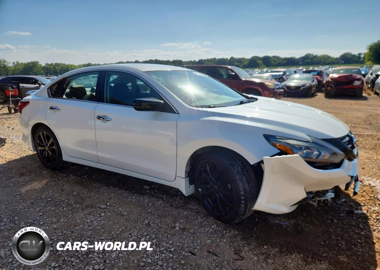 2018 Nissan Altima 2.5 S VIN:1N4AL3AP3JC480047 - 4