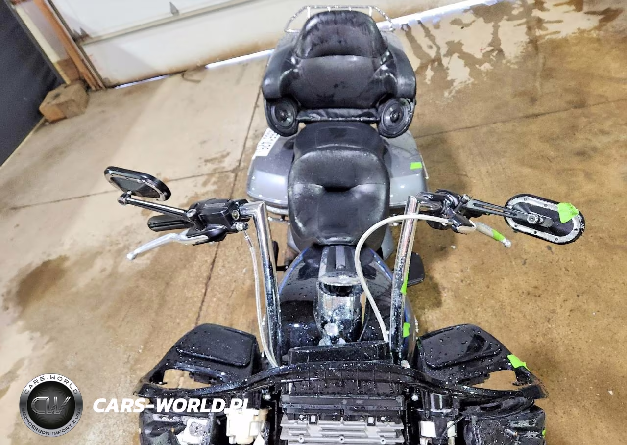 2022 Harley-Davidson Fltrk VIN:1HD1KZF13NB633122 - 5