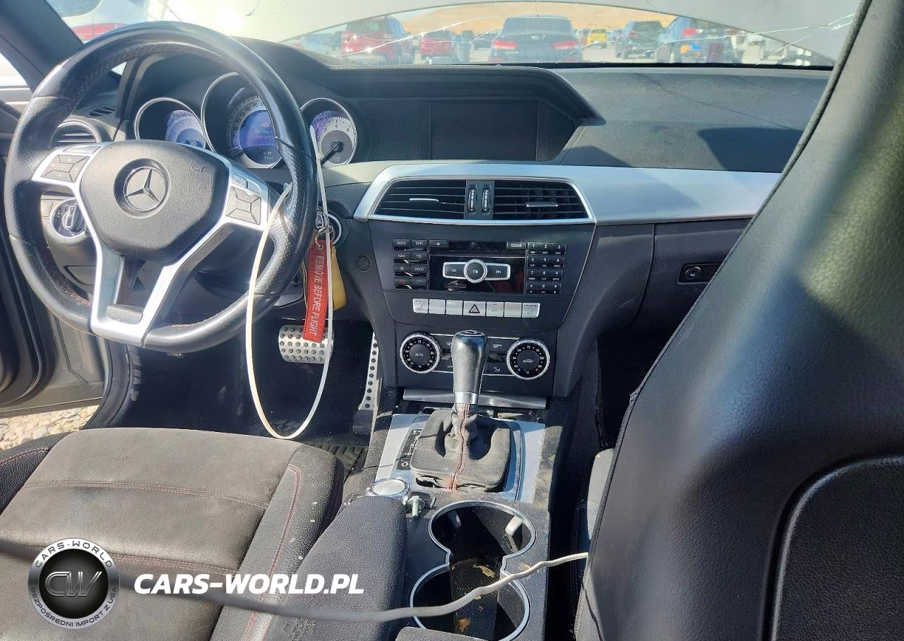 2015 Mercedes-Benz C 350 4Matic VIN:WDDGJ8JB3FG442321 - 8