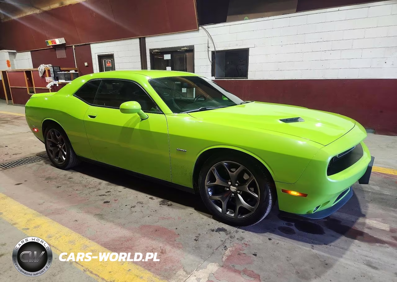 2015 Dodge Challenger Sxt VIN:2C3CDZAT0FH712175 - 4