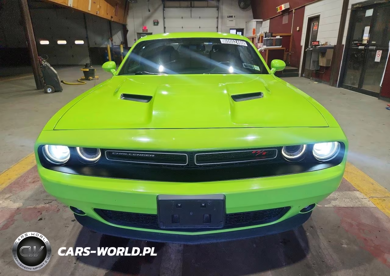 2015 Dodge Challenger Sxt VIN:2C3CDZAT0FH712175 - 5
