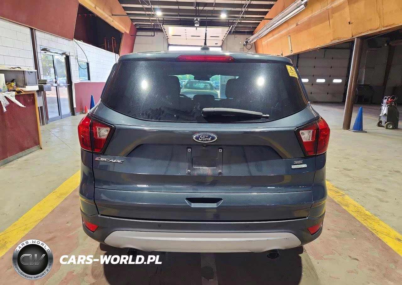 2019 Ford Escape Se VIN:1FMCU0GDXKUB30904 - 6